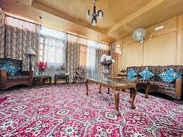 Shabrose Heritage Houseboats