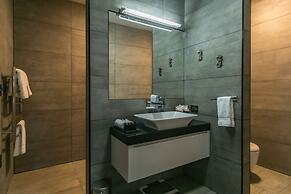 Luxury Villa 5 Bedrooms