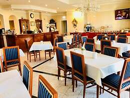 Hotel am Bayrischen Platz