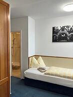 Hotel am Bayrischen Platz