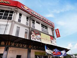 OYO 619 Grand City Hotel 2