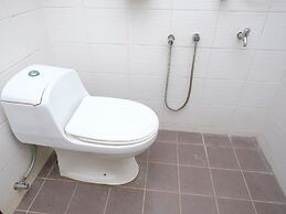 OYO 619 Grand City Hotel 2