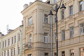 Roth & Rubinstein Mini Hotel