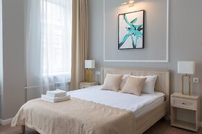 Roth & Rubinstein Mini Hotel