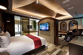 Norwegian Forest Leisure Motel