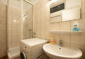 Large City Center Apartment