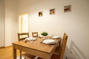 Large City Center Apartment