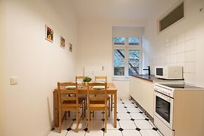 Large City Center Apartment