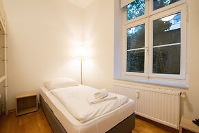 Large City Center Apartment