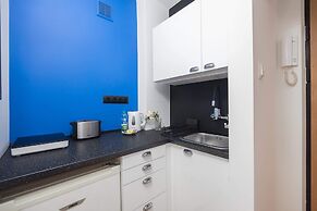 Riverside Comfort Studio