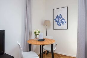 Riverside Comfort Studio