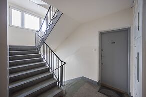 Riverside Comfort Studio