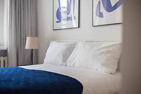 Riverside Comfort Studio