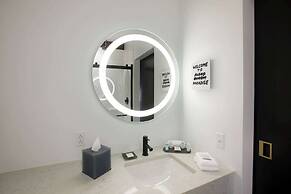 TRYP by Wyndham Pittsburgh/Lawrenceville