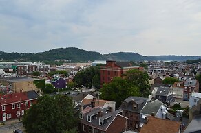 TRYP by Wyndham Pittsburgh/Lawrenceville