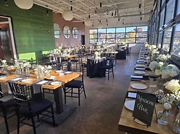 TRYP by Wyndham Pittsburgh/Lawrenceville