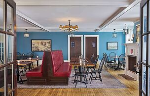 The Cadillac House Lexington, Tapestry Collection by Hilton