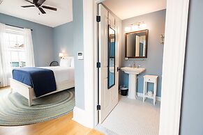 The Cadillac House Lexington, Tapestry Collection by Hilton