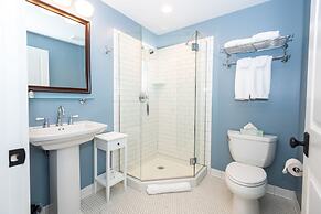 The Cadillac House Lexington, Tapestry Collection by Hilton