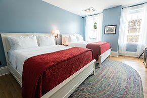 The Cadillac House Lexington, Tapestry Collection by Hilton