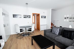 Dino & Beach Villa V3