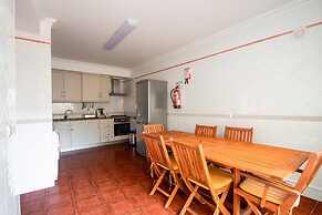 Dino & Beach Villa V3