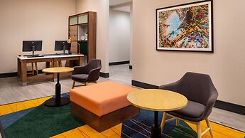 Holiday Inn & Suites Orlando I-Drive Theme Parks by IHG