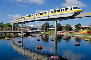 Holiday Inn & Suites Orlando I-Drive Theme Parks by IHG