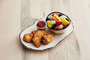 Holiday Inn & Suites Orlando I-Drive Theme Parks by IHG