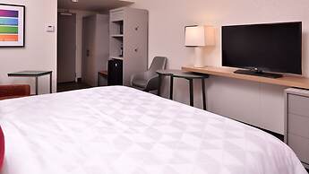Holiday Inn & Suites Orlando I-Drive Theme Parks by IHG