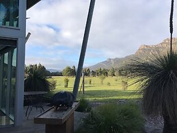 Ironstone Romantic Couples Retreat