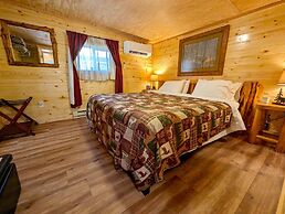 Yellowstone's Treasure Cabins