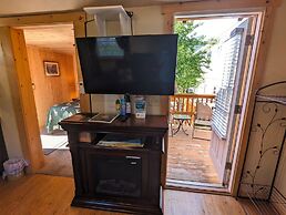 Yellowstone's Treasure Cabins