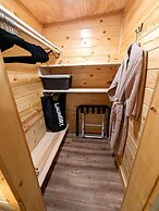 Yellowstone's Treasure Cabins