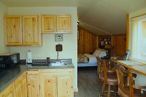 Yellowstone's Treasure Cabins