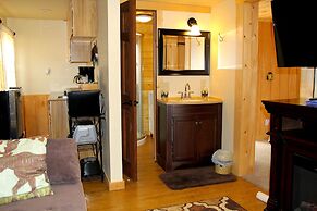 Yellowstone's Treasure Cabins