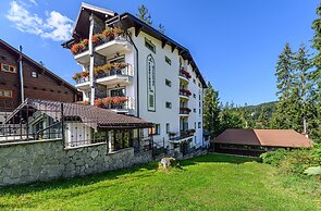Pensiunea Hilltop