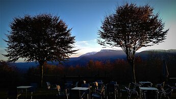 Albergue Rural Mandoia - Hostel