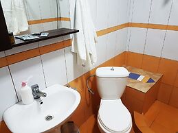 Blue Moon Apartments