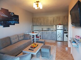 Blue Moon Apartments