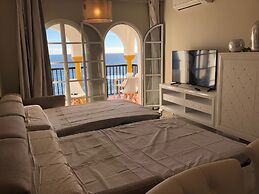 Apartment on the beachfront