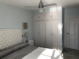 Apartment on the beachfront