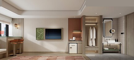Atwell Suites Shanghai Wuning by IHG