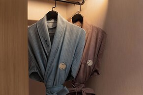 Atwell Suites Shanghai Wuning by IHG