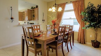 Heathrow Home with Pool at Windsor Hills