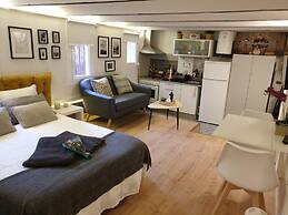 New Studio Just Renovated Center BCN