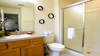 Durham Townhome with Pool at Encantada