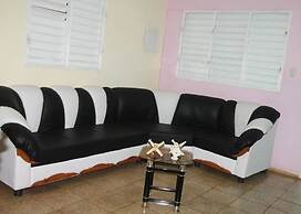 HOSTAL EL POTRO