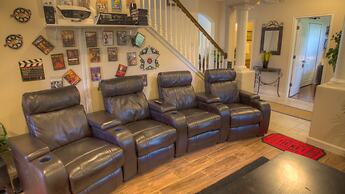 The Wakefield Vacation Home with Pool