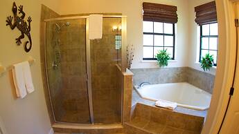 The Wakefield Vacation Home with Pool